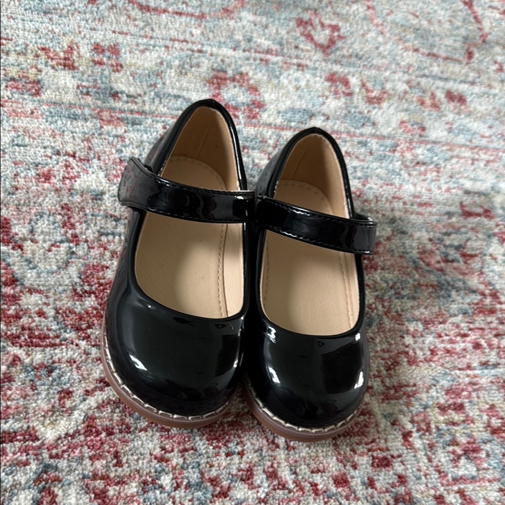 Classic Black Kids' Mary Jane Shoes